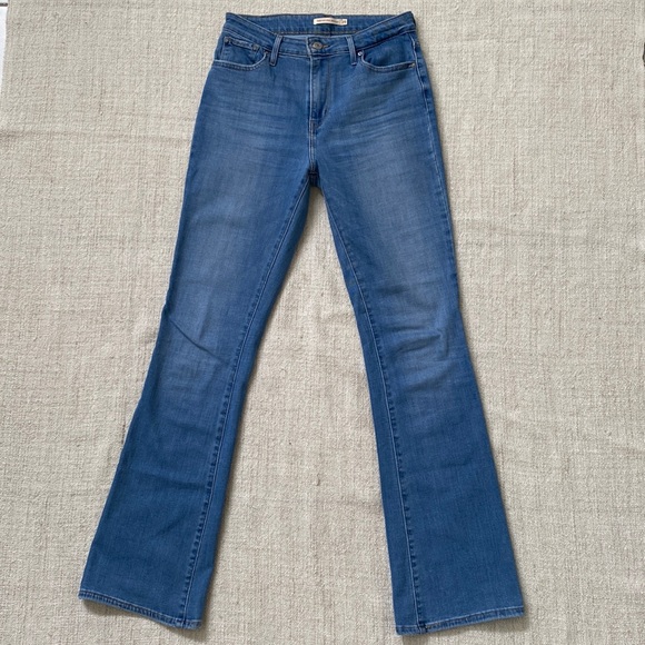 Levi's Denim - Levi's 725 High Rise Bootcut Denim Jeans in Blue - NWOT